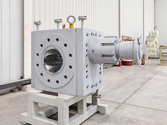 管道熔體增壓泵